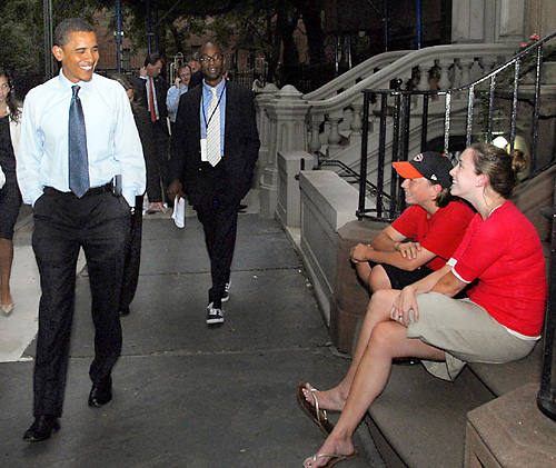 Barack and roll: Obamamania hits Brooklyn Heights