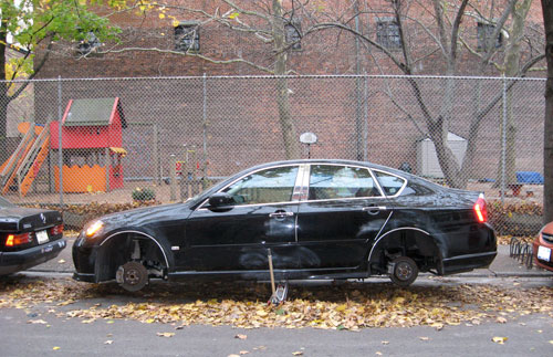 Check out the wheels off this Lexus!