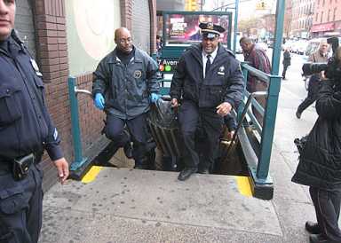 Subway suicide drama in Park Slope