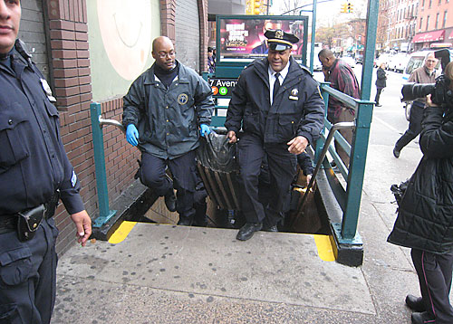 Subway suicide drama in Park Slope