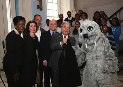 Brooklynites urged to donate warm winter coats this season