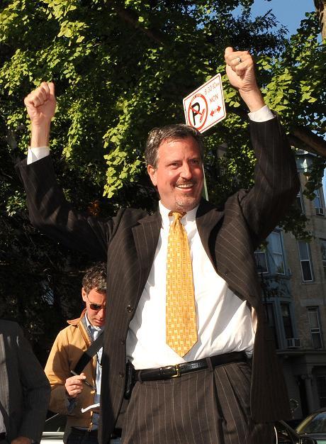 De Blasio wins in landslide to become Public Advocate