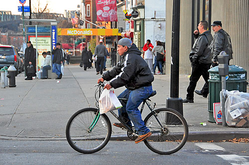 Slopers in guilt trap as restaurants shortchange deliverymen
