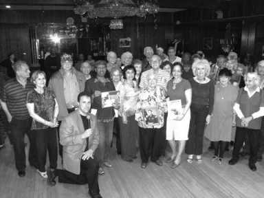 Brooklyn clan holds its breath for astroâˆ’cousin