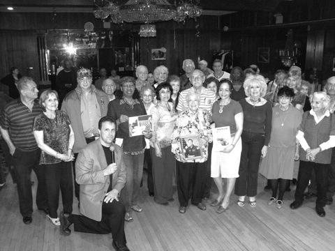 Brooklyn clan holds its breath for astroâˆ’cousin