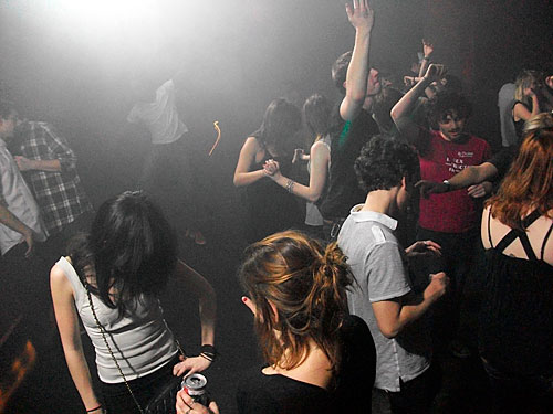 Keepin’ it ‘Ruff’ at new Greenpoint dance party