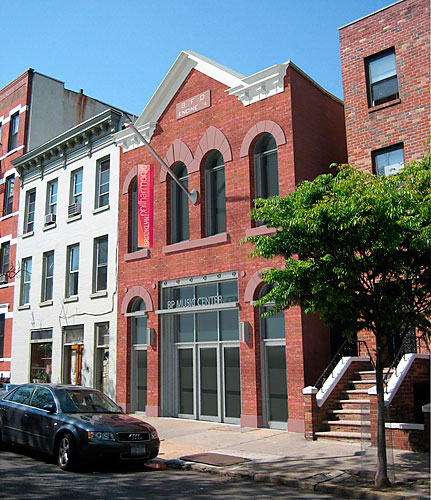 CB6 approves reuse of shuttered Degraw St. engine company