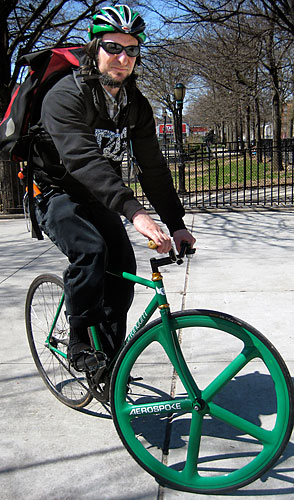 This biker is no ‘Snob’!