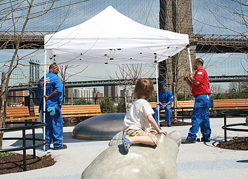 BREAKING: Brooklyn Bridge Park’s big cover up!