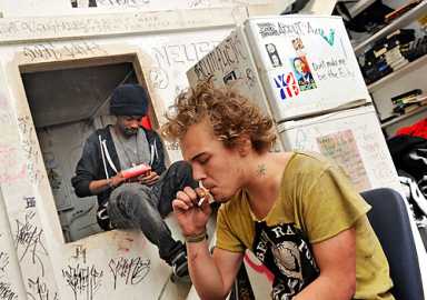 Anarchy in the BK! Two rebels arrested at Thames Street ‘collective’ on eve of festival