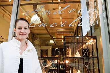 New DUMBO mall has it all — minus the sweatpants!