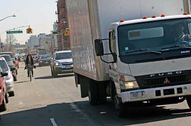 Flushing Avenue to get two-way protected bike lane!
