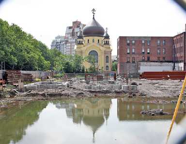 Williamsburg’s ‘Taj Mosquito’