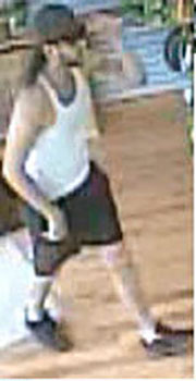 Pharmacy robbed by mullet- and gun-wielding thief