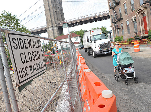 Look out! Pier 1 repairs will keep parkgoers in the street for two more weeks!