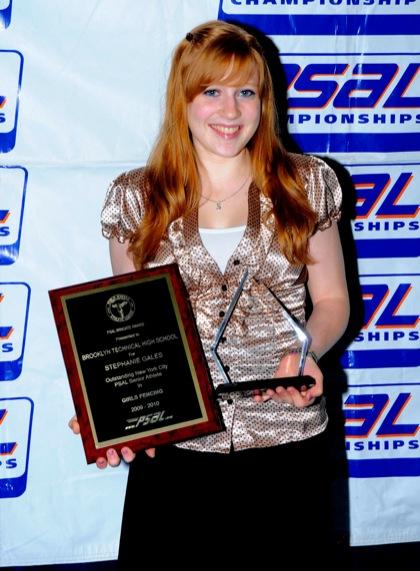 Brooklyn Tech fencer a regular Renaissance woman
