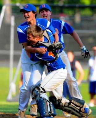 Sensational sophomore steers Collegiate to title