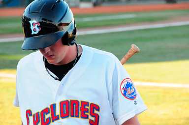 Disastrous 5–0 loss to the Yankees