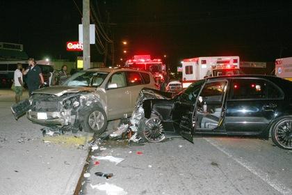 Six injured in three-car accident • Brooklyn Paper