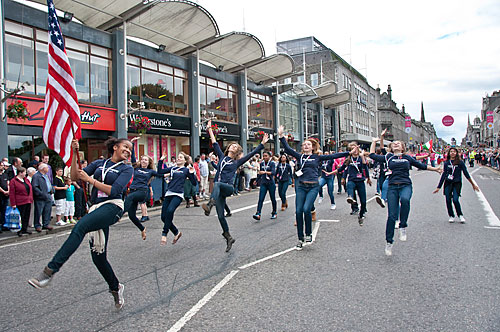 Dancewave troupe wows them in Scotland
