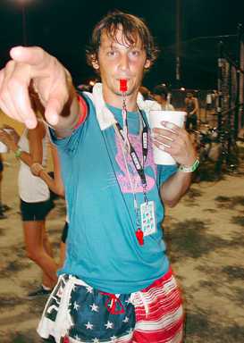 Brooklyn United bunts and dashes to victory!