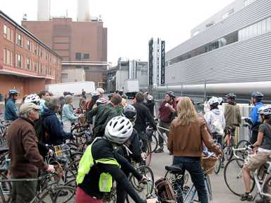 Bike tour on Sunday opens up the Navy Yard fortress