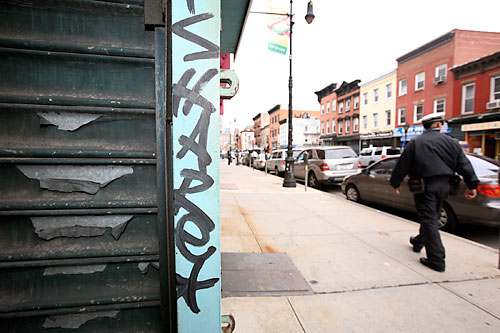 Carroll Gardens graffiti vandal just wants to ‘Share’