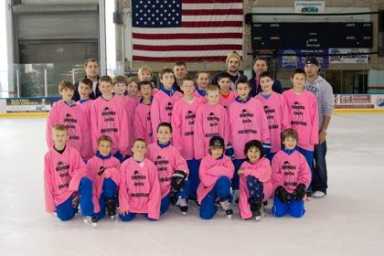 HBO star skates for cancer at Abe Stark