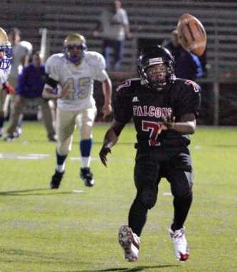 Stepinac tops Ford, stays perfect to set up Royal clash