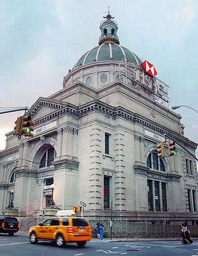 Hostel move? Hotel owners buys iconic Williamsburgh Savings Bank