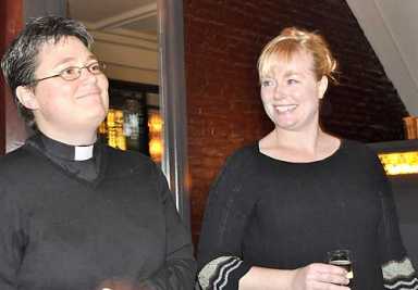 Runaway bride now ‘married’ to Greenpoint