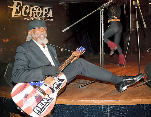 The ‘Rent is Too Damn High’ guy returns! And he’s running for prez!