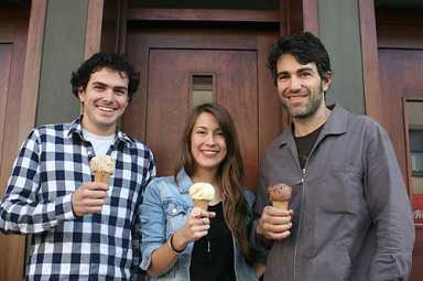 Here’s the scoop — Van Leeuwen is open in Boerum Hill