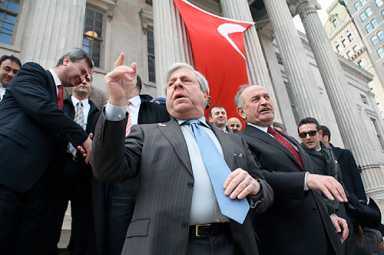 Istanbul mayor offers Marty some Turkish delight