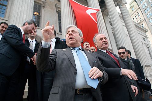 Istanbul mayor offers Marty some Turkish delight
