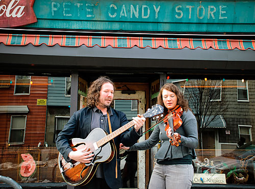 Songwriters Exchange is on the road again