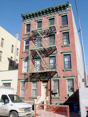 Humboldt horror house! Man turns Midwestern gal into ‘sex slave’