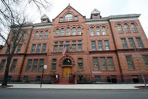 Naked lunchroom! PS 107 left without its cook in city budget cut