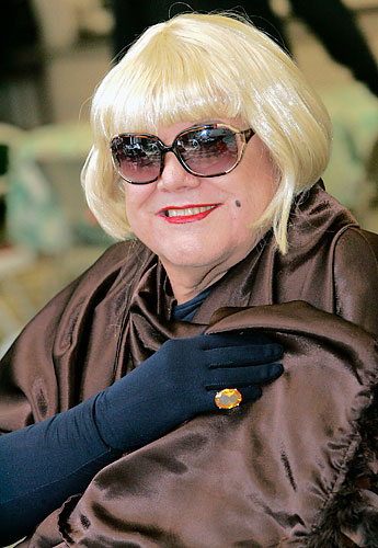 It’s a Peggy Lee impersonation festival