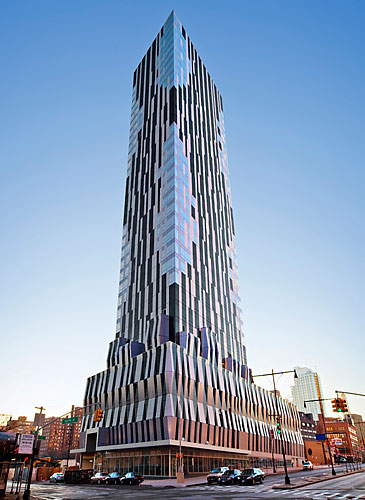 Faulty tower! Toren’s ground-floor supermarket falls through