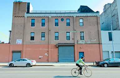 State workers start clean-up at toxic Norman Avenue site