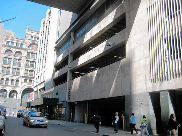 Macy’s to spruce up Fulton Mall flagship — finally