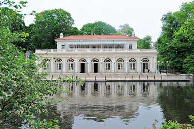 Prospect Park Alliance slashes budget, killing Macy’s contest and other programs