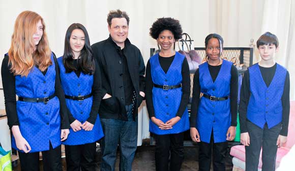 New ‘Mizrahi’ duds for Bklyn youth chorus