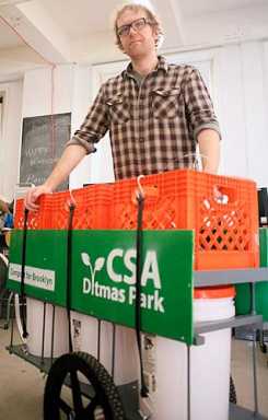 Talk about green! Inventor has clean way to haul food, garbage