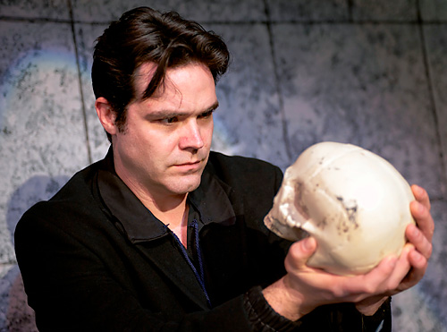 You gotta see this ‘Hamlet’ at the Heights Players