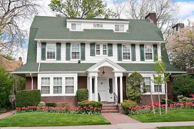 Victorian Flatbush house tour is not one to miss