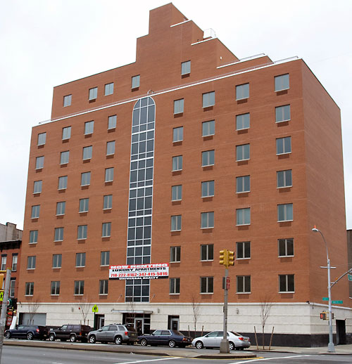 Going Fourth: Brooklyn’s boulevard seems ready for retail
