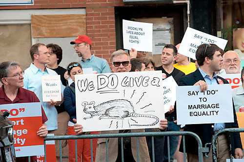 Ridgites show they give a ‘rat’s ass’ about gay marriage