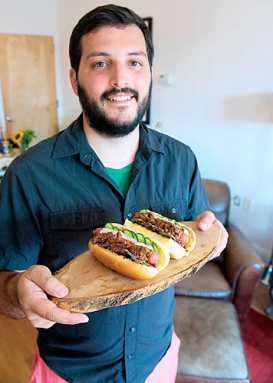 Hot dog! Wiener cookoff returns to Kelso this month